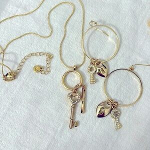Mary Kay Key Earring and Necklace Set